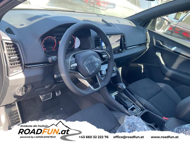 Skoda Karoq - Sportline 4x4 2.0 TSI DSG Sportline, Pano, AHK, Navi, Matrix, Side, Winter, 5 J.-Garantie