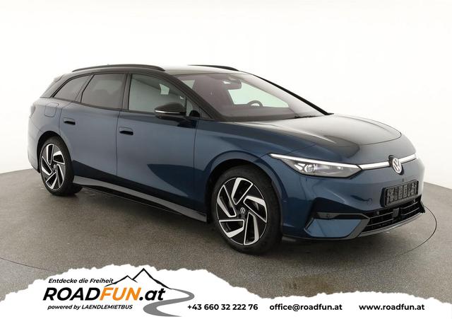 Volkswagen ID.7 - Tourer Pro Black, AHK, HuD, IQ.Light, IQ.Drive, AreaView, Side, Winter, 20-Zoll