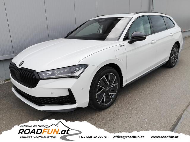 Skoda Superb Combi - 1.5 TSI iV 150 kW Sportline Kombi Head Up Pano AHK GV5