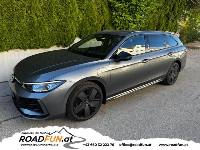 Volkswagen Passat Variant - 1.5 TSI eHybrid 200 kW R-Line Black AHK 360