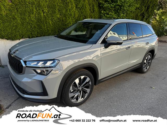 Skoda Kodiaq - 2.0 TDI 142 kW 4x4 Selection DSG 7 Sitzer 19 Zoll AHK el. HK Pano Standh.