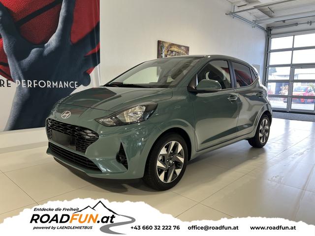 Hyundai i10 - GO+ 1.2 MT 58 kW (79 PS) 5 Jahre Herstellergarantie, Klimaautomatik, Navigationssystem, Apple CarPlay & Android Auto, Sitzheizung, Lenkradheizung, Einparkhilfe hinten, R&uuml;ckfahrkamera, Privacy Glass, 15" Leichtmetallfelgen, uvm.