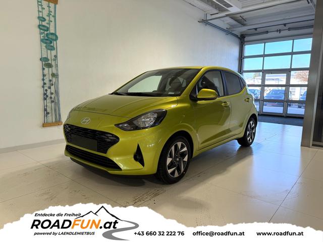 Hyundai i10 - GO+ 1.2 MT 58 kW (79 PS) Klimaautomatik, Navigationssystem, Apple CarPlay & Android Auto, Sitzheizung, Lenkradheizung, Einparkhilfe hinten, R&uuml;ckfahrkamera, Privacy Glass, 15" Leichtmetallfelgen, uvm.