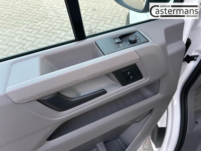 Volkswagen / Crafter Kastenwagen / Wei&szlig; / / / 35 2.0 TDI MR 4x4 Aut. L3H2 / Sperre