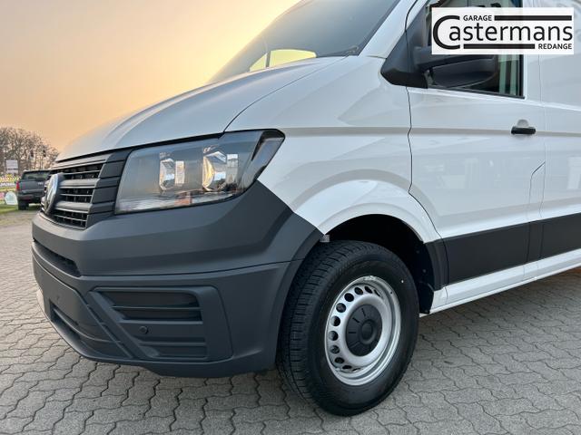 Volkswagen / Crafter Kastenwagen / Wei&szlig; / / / 35 2.0 TDI MR 4x4 Aut. L3H2 / Sperre