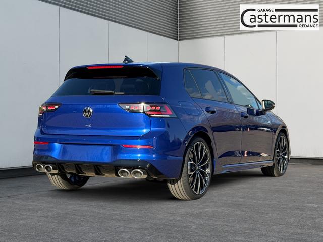 Volkswagen / Golf / / / / 4x4+PANO+MATRIX+HUD+HARMAN+NAVI+360 KAMERA+19 LM