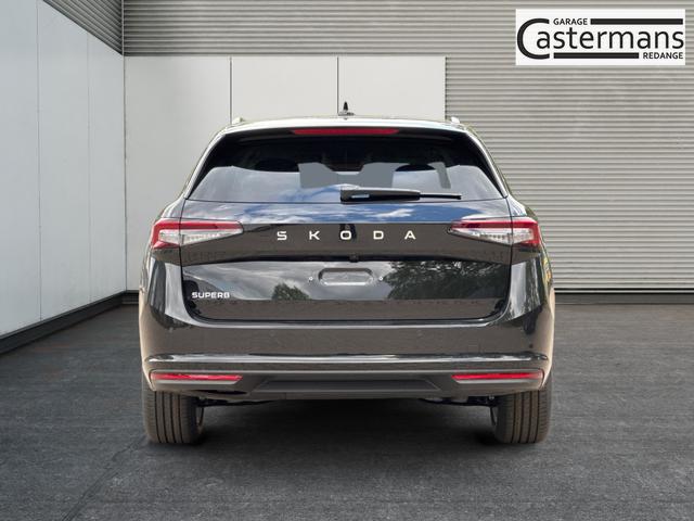 Skoda / Superb Combi / / / / DSG+NAVI+AHK+EL.HECKKL.+KESSY+SHZ