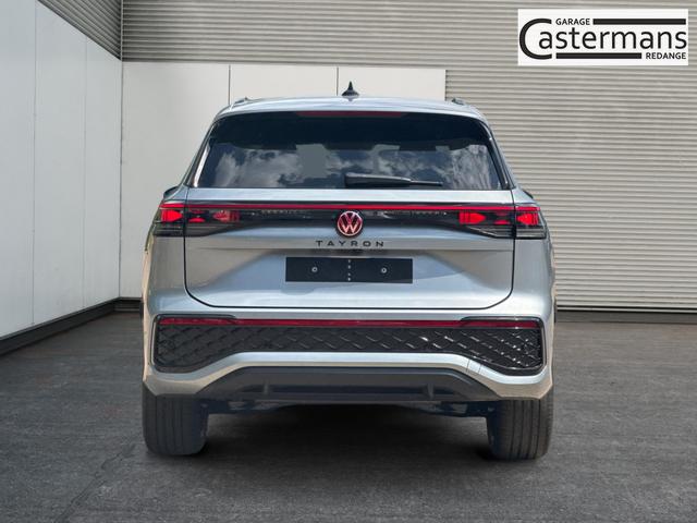 Volkswagen / Tayron / Silber / / / PLUG-IN+PANO+AHK+HuD+MATRIX+360 KAM+20ALU+ACC+eHK+BLACK STYLE