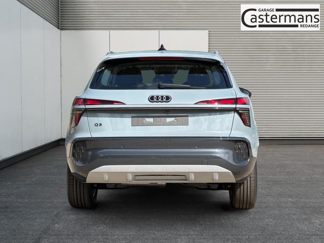 Audi / Q3 / Grau / / / KAMERA+NAVI+PDC+EL.HECKKL.+LED+17LM