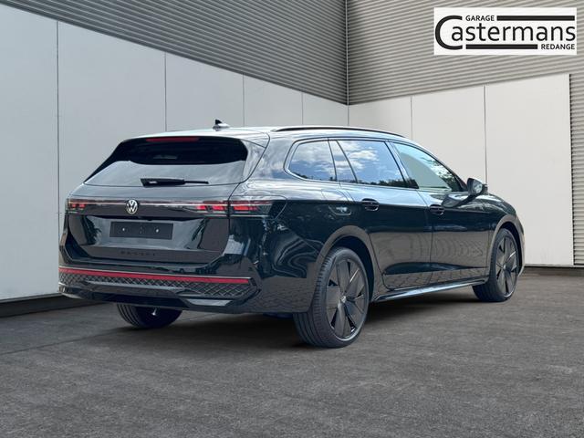 Volkswagen / Passat Variant / / / / LEDER+PANO+AHK+MATRIX+eHK+360 KAM+NAVI+HUD, Beispielbilder, ggf. teilweise mit Sonderausstattung