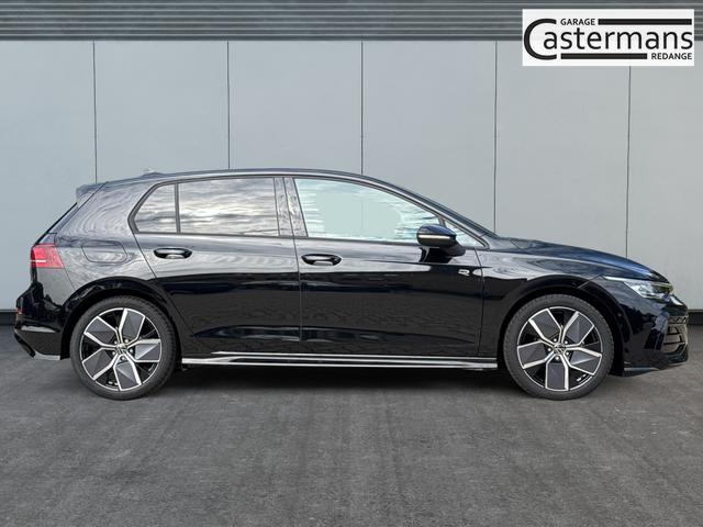 Volkswagen / Golf / Schwarz / / / LED-PLUS+ACC+SHZ+KEYLESS+KAMERA+18 ALU, Beispielbilder, ggf. teilweise mit Sonderausstattung