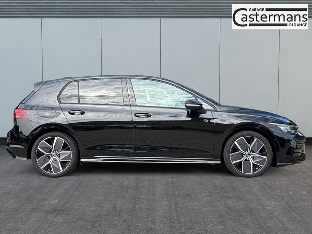Volkswagen / Golf / Schwarz / / / LED-PLUS+ACC+SHZ+KEYLESS+KAMERA+18 ALU, Beispielbilder, ggf. teilweise mit Sonderausstattung