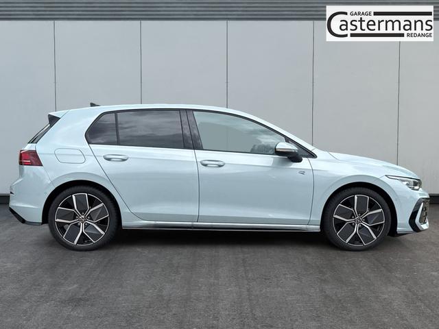 Volkswagen / Golf / Blau / / / LED-PLUS+ACC+SHZ+KEYLESS+KAMERA+18 ALU, Beispielbilder, ggf. teilweise mit Sonderausstattung