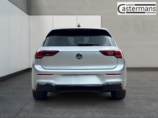 Volkswagen / Golf / Silber / / / LED-PLUS+ACC+SHZ+KEYLESS+KAMERA+18 ALU, Beispielbilder, ggf. teilweise mit Sonderausstattung