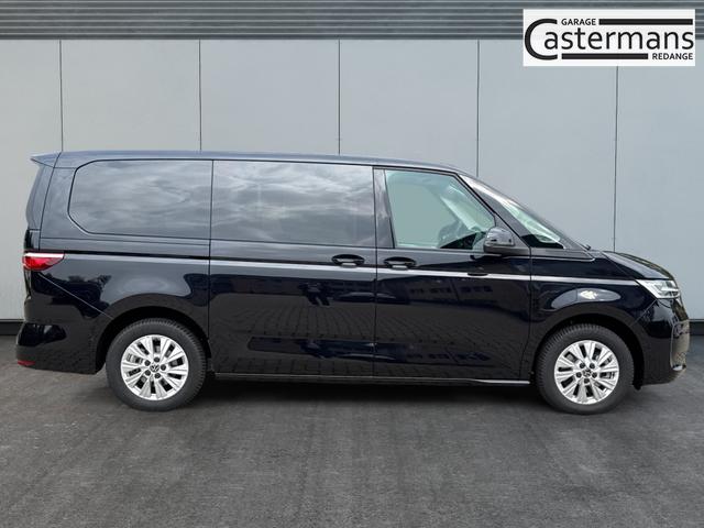 Volkswagen / T7 Multivan / / / / LANG 4x4+7-SITZER+MATRIX+AHK+KAMERA+SHZ+17 ALU