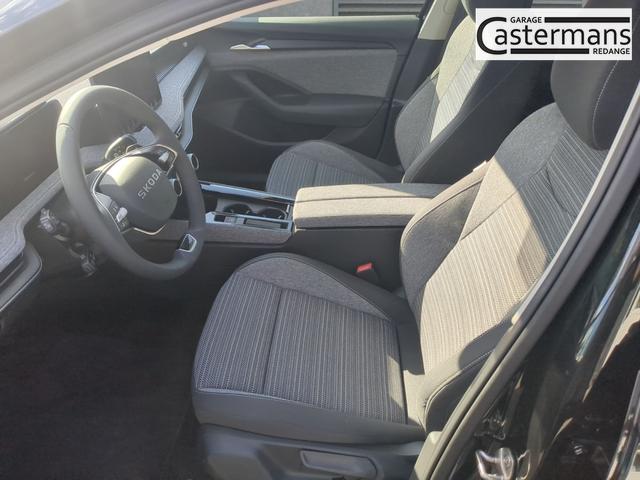 Skoda Superb Combi Selection AHK+NAVI+KAM+EL.HECKKL... 2.0 TDI DSG 