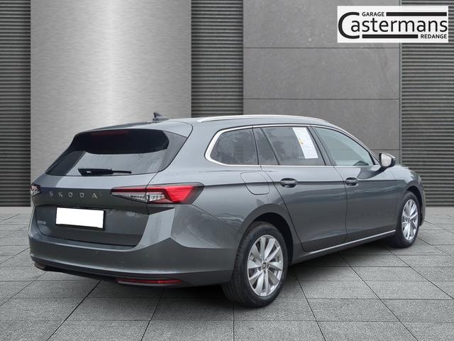 Skoda Superb Combi Selection AHK+Navi+SHZ 2.0 TDI DSG 