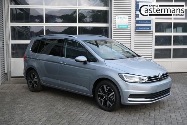 VW Touran 1.5 TSI DSG Oyster Silber Metallic 