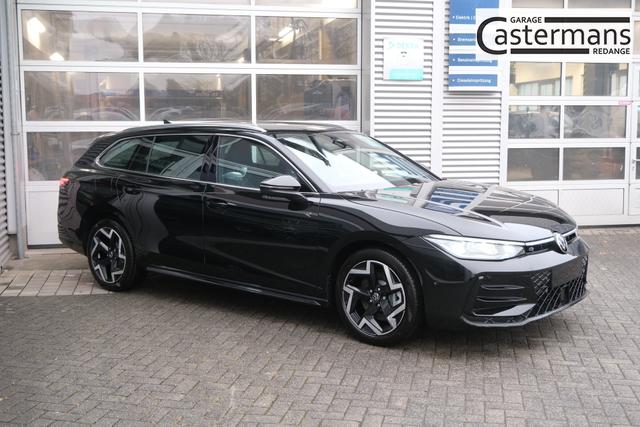 VW Passat Variant R-Line 