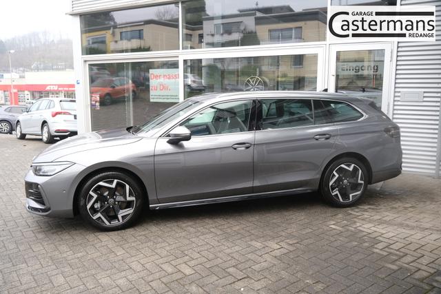VW Passat Variant R-Line 