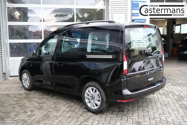 VW Caddy eHybrid Deep Black 
