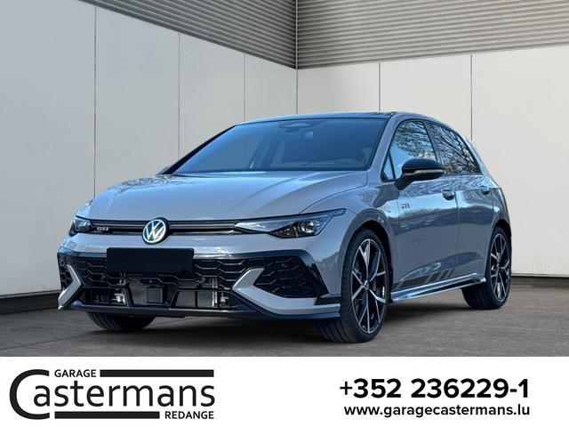 Volkswagen Golf - GTI Clubsport PANO+MATRIX+HUD+HARMAN+NAVI+360 KAMERA+19 LM