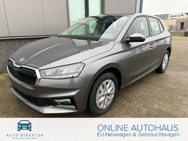 Skoda Fabia - Classic LIEFERUNG KOSTENLOS! 1.0 MPI 80PS, 15" ALU, LED-Scheinwerfer, M-Lederlenkrad, Nebelscheinwerfer, Parksensoren vorn + hinten, R&uuml;ckfahrkamera, Sitzheizung, Tempomat, Klimaanlage, Infotainment 8"+Wireless SmartLink, Fu&szlig;matten, Mittelarmlehne vorne