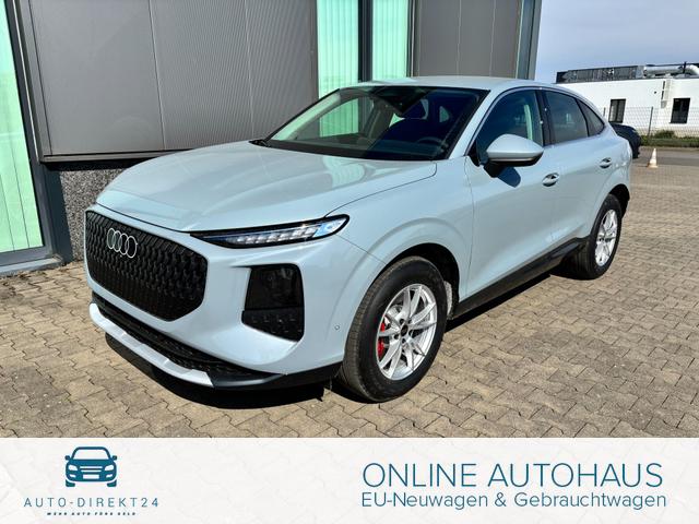 Audi Q3 Sportback - Basis 2.0 TFSI quattro (Allrad) 204PS S-Tronic (Automatik), 17" Alufelgen, Elektr. Heckklappe, MMI Navigation plus, Sitzheizung, 3-Zonen-Klimaautomatik, Parksensoren vorn/hinten, M-Lederlenkrad, Tempomat, Virtual Cockpit