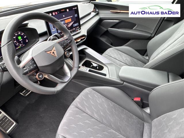 Cupra / Terramar / Schwarz / / / 4Drive PANO+NAVI+SENNHEISER+MATRIX+MEMORY+HUD+KAM+ACC+EL.HECKKL.