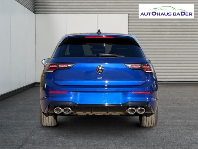 Volkswagen / Golf / / / / 4x4+PANO+MATRIX+HUD+HARMAN+NAVI+360 KAMERA+19 LM