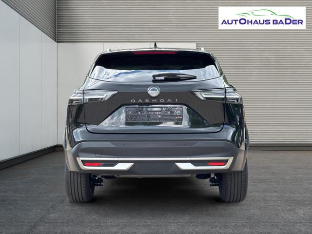 Nissan / Qashqai / Schwarz / / / EL.HECKKL+HEAD-UP+KAMERA+ACC+PDC+SHZ+LED 