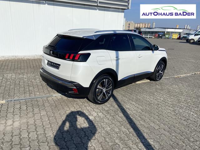 Peugeot 3008 1.2 PureTech 130 Allure 