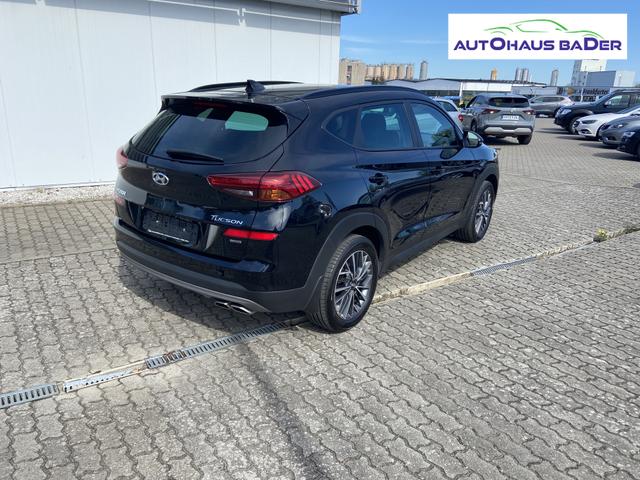 Hyundai TUCSON 1.6 Premium 4WD 