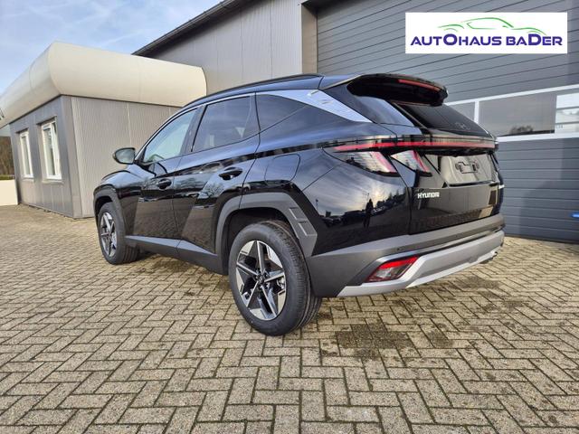 Hyundai TUCSON Trend 1.6 T-GDI 150PS Automatik TZ 2026 Teil-Leder Sitzheizung v+h Lenkradheizung Klimaautomatik Navi Touchscreen DAB+ Apple CarPlay + Android Auto PDC R&uuml;ckf.-Kamera Matrix-LED-Scheinw. 
