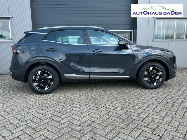 Kia Sportage Vision 1.6 T-GDi 150PS Automatik NEUES MODELL MY26 FACELIFT Sitzheizung Lenkradheizung Klimaautomatik Navi Bluetooth Touchscreen Apple CarPlay Android Auto PDC v+h 17"LM R&uuml;ckf.Kamera ACC 2x Keyless 