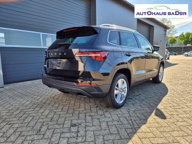 Skoda Karoq 1.5 TSI 150PS DSG Selection Klimaautomatik Sitzheizung Lenkradheizung ACC PDC v+h R&uuml;ckf.Kamera abg.Scheiben Apple CarPlay Android Auto 17"LM 