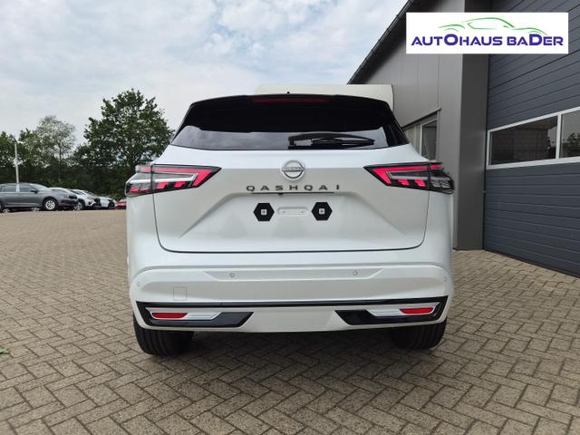 Nissan Qashqai 1.3 DIG-T MHEV 158 PS X-Tronic N-Design Head-Up Display Teil-Leder Klimaautomatik Sitzheizung Lenkradheizung Navi elektr. Heckklappe ACC PDC v+h 360&deg;Kamera DAB Bluetooth Touchscreen Apple CarPlay Android Auto 19"Zoll 