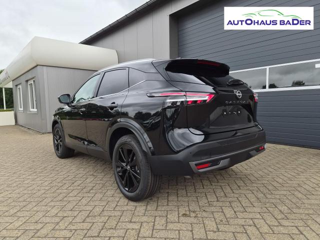 Nissan Qashqai 1.3 DIG-T MHEV 158 PS X-Tronic Tekna Voll-Leder Klimaautomatik PanoGlasdach Sitzheizung Lenkradheizung Navi Head-Up Display elektr. Heckklappe ACC PDC v+h 360&deg;Kamera DAB Bluetooth Touchscreen Apple CarPlay Android Auto 19"LM 