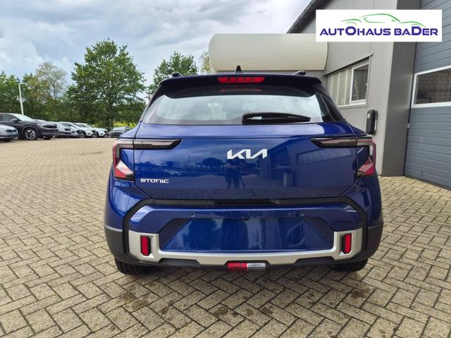Kia Stonic 1.0 T-GDI MHEV 115PS NEUES MODELL Sitzheizung Lenkradheizung PDC v+h R&uuml;ckf.Kamera Klima Bluetooth Touchscreen Apple CarPlay Android Auto Tempomat 16"LM 