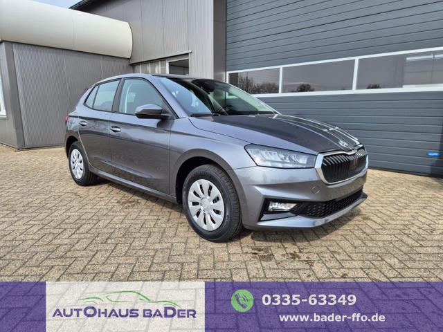 Skoda Fabia - 1.0 TSI 95PS Selection 5-t&uuml;rig R&uuml;ckf.Kamera Parksensoren Sitzheizung Multifunktionslenkrad Klima Skoda-Radio Bluetooth Touchscreen Tempomat Nebelsch. Apple CarPlay + Android Auto