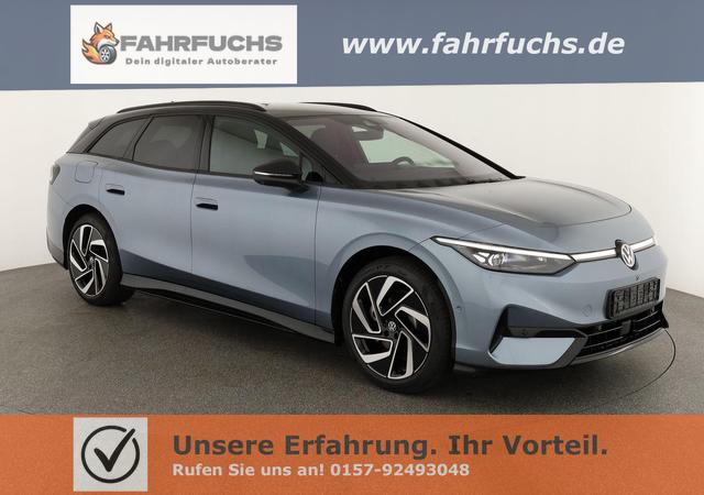 Volkswagen ID.7 - Pro 210 kW Tourer Black, HuD, IQ.Light, IQ.Drive, AreaView, Side, Winter, 20-Zoll