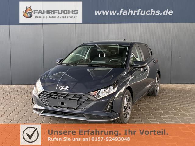 Hyundai i20 - Pure 1.2 MPI / Navi PDC Hinten + Kamera Abgedunkelte Scheiben Tempomat Alu 16"