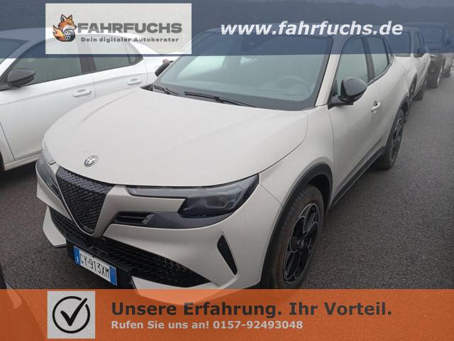 Alfa Romeo Junior - 54 kWh *1 phase charging