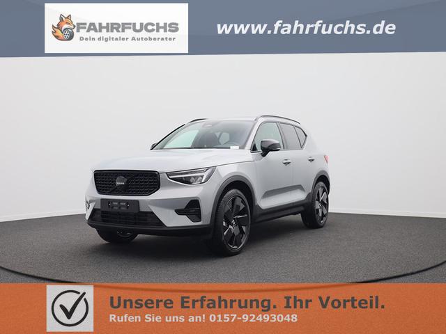 Volvo XC40 - 2.0 Black Edition Plus B4 Mild-Hybrid 197PS Automatik elektr. PanoDach R&uuml;ckf.Kamera PDC v+h ACC el.Heckklappe Harman/Kardon-Sound Klimaautomatik Sitzheizung Lenkradheizung Apple CarPlay Android Auto 20-LM