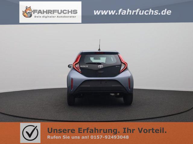 Toyota Aygo X - Pure 1.5 Hybrid 116PS Automatik Sitzheizung Klimaautomatik R&uuml;ckf.Kamera AbstandsTempomat Nebelscheinw. Multifunktionslenkrad Bluetooth Touchscreen Apple CarPlay + Android Auto 2xKeyless