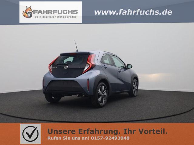 Toyota Aygo X - Pure 1.5 Hybrid 116PS Automatik Sitzheizung Klimaautomatik R&uuml;ckf.Kamera AbstandsTempomat Nebelscheinw. Multifunktionslenkrad Bluetooth Touchscreen Apple CarPlay + Android Auto 2xKeyless