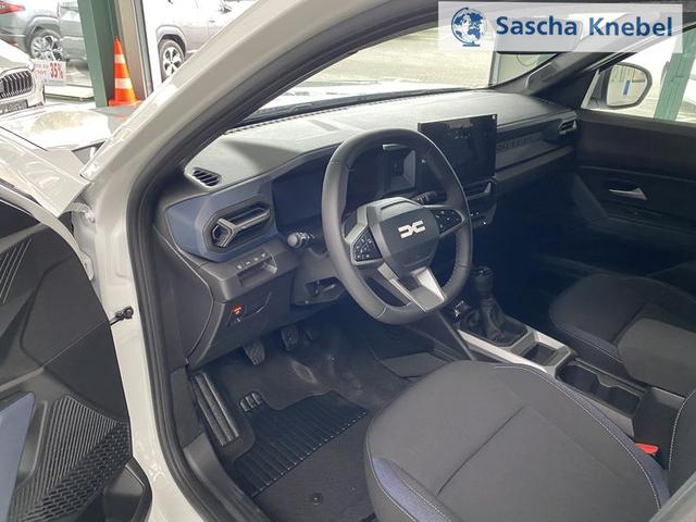 Duster 130 Journey AHK Navi SHZ Kamera PDC LAGER 