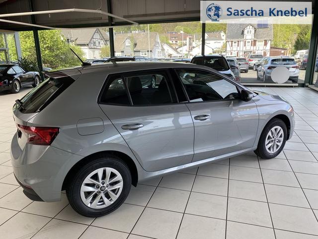 Fabia Extra Plus 1.0 TSI (70 KW - 95 PS )Drive 130 