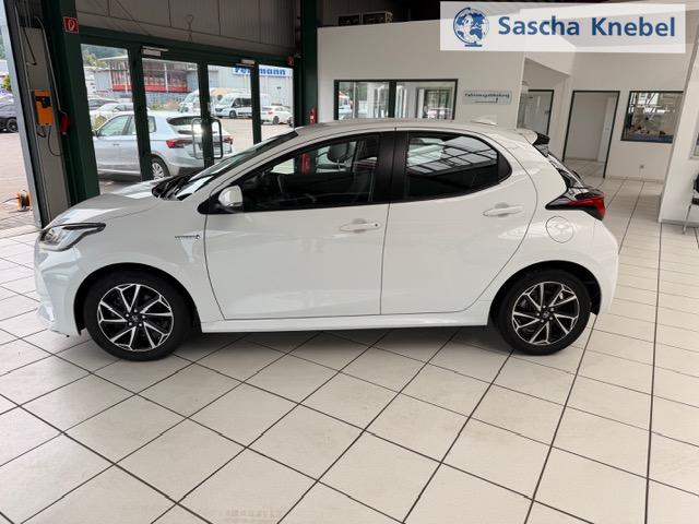 Yaris Hybrid Team Deutschland 1.5 Dual-VVT-iE D 