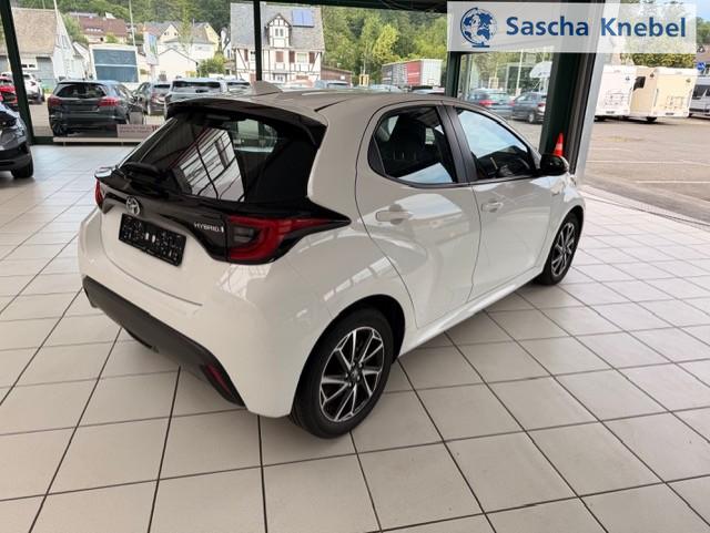 Yaris Hybrid Team Deutschland 1.5 Dual-VVT-iE D 